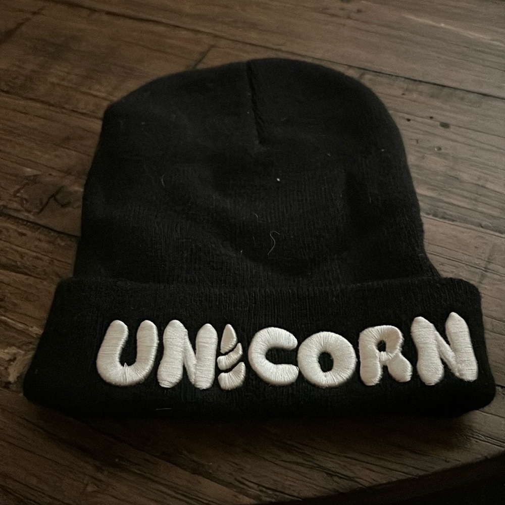 Black beanie unicorn